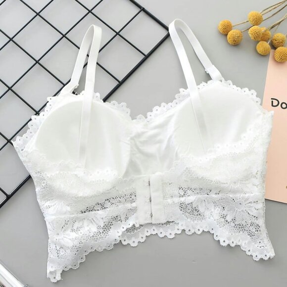 Abercrombie & Fitch White Lace Bralette - NWOT - Picture 2 of 8